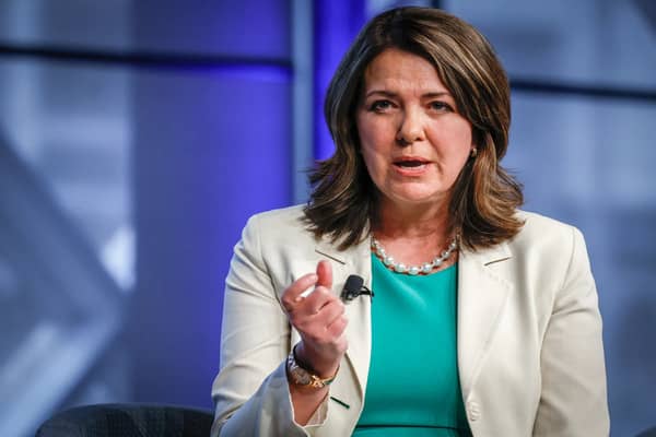 Fox’s new favorite Danielle Smith is a stronger advocate for Canada than the federal government